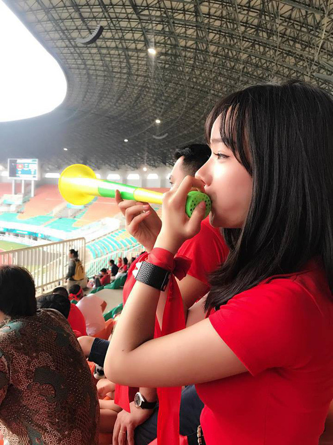 Bên cạnh đó, Thủy Tiên cũng góp mặt trong nhiều bộ phim như "Người phán xử ngoại truyện", "Nếu một ngày anh chán em".....