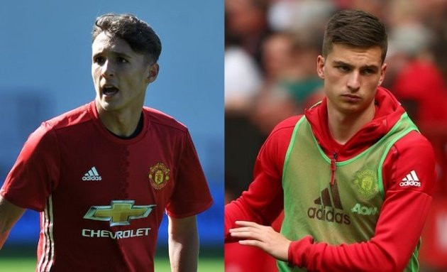 Chuyển nhượng cầu thủ từ The Sun, 2 trong số những triển vọng học viện đáng chú ý nhất của MU là Zak Dearnley và Callum Whelan đã cam kết tương lai của họ với CLB.