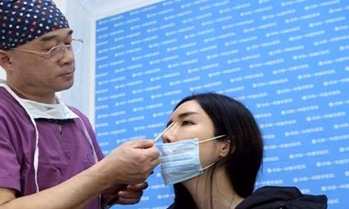 Vì sao sinh viên Trung Quốc đổ đi phẫu thuật thẩm mỹ? Vi sao sinh vien Trung Quoc do di phau thuat tham my?