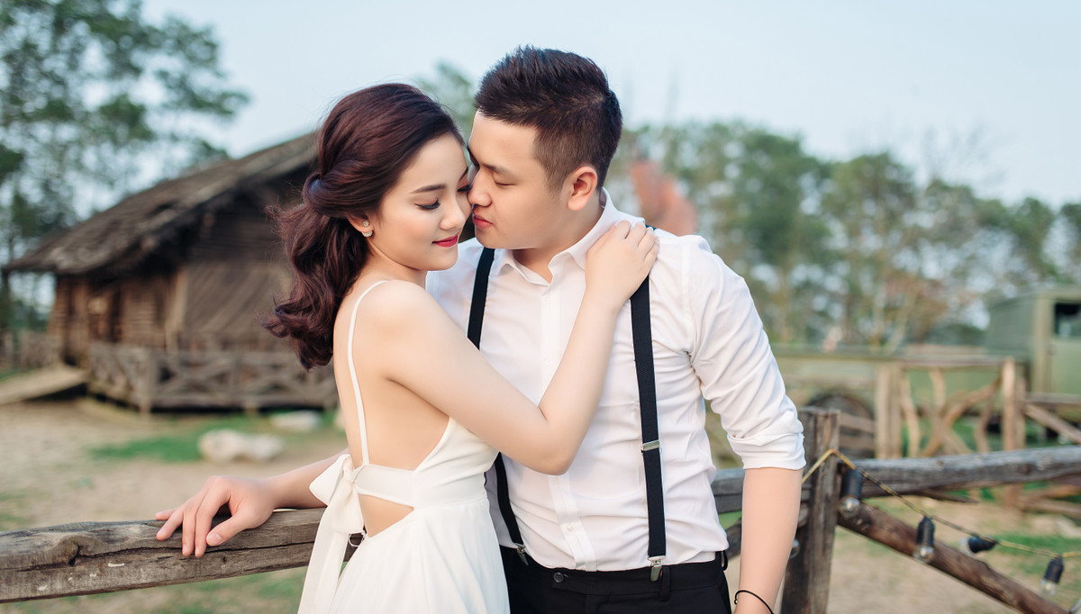 Dù trong cuộc sống tình yêu có nhiều lần cãi nhau vì bất đồng quan điểm nhưng Minh Hải luôn chủ động xin lỗi nên Mai Ka thường tha thứ và để nuôi dưỡng để tới ngày "hái quả ngọt".