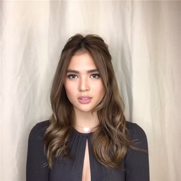 Chưa dừng lại ở đó, Cô gái 18 tuổi này được đánh giá sẽ là gương mặt sáng giá của làng giải trí Philippines thời gian tới đây.