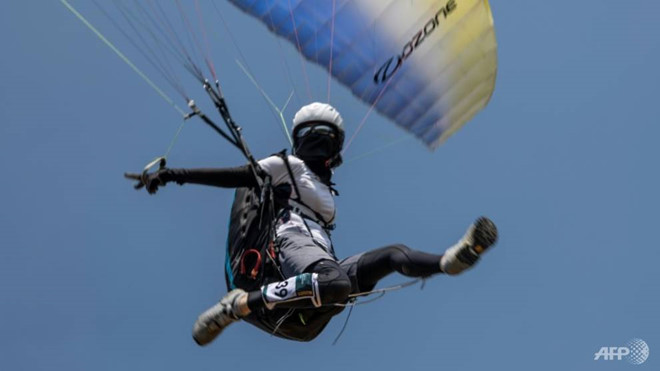 - Ánh Viên, Xuân Vinh thất bại, trưởng đoàn thể thao Việt Nam nói gì?: Trưởng đoàn Trần Đức Phấn khẳng định thất bại của Xuân Vinh, Ánh Viên, Nguyễn Thị Thật... là điều bình thường bởi cuộc chiến giành HCV Asiad luôn vô cùng khốc liệt.