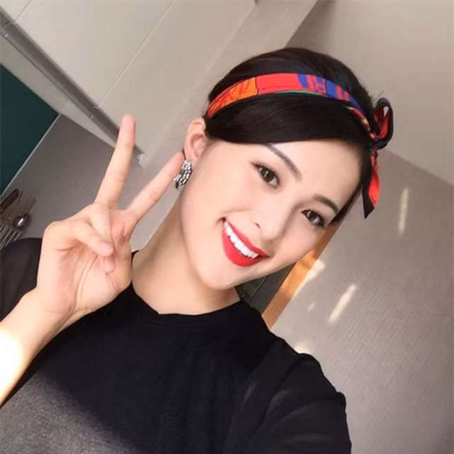 Từng được đánh giá là một "ngọc nữ" của showbiz nhưng khi thay đổi hình tượng của mình, Hạ Vi đã đánh mất tất cả.