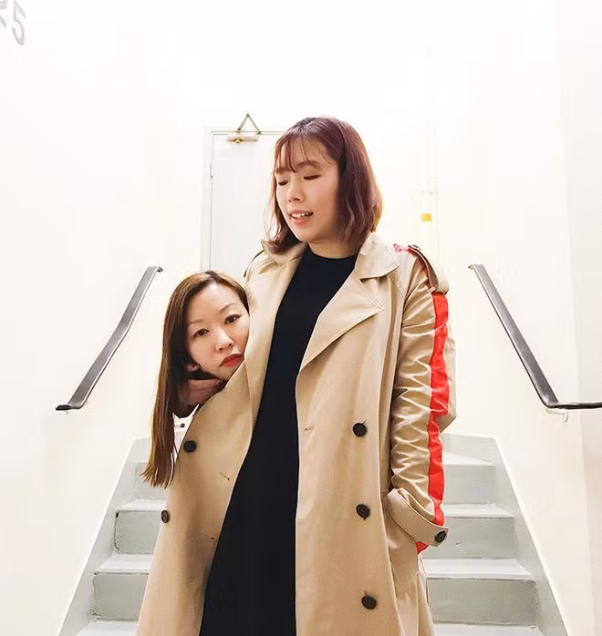 Lượng người hashtag #GucciChallenge tính đến nay đã là gần 3000 người và con số này sẽ còn tăng lên trong thời gian tới Nếu cũng là một người thích "nhây" một chút, phá cách một chút và không sợ bị bạn bè mắng thì tại sao bạn lại không dám thử.