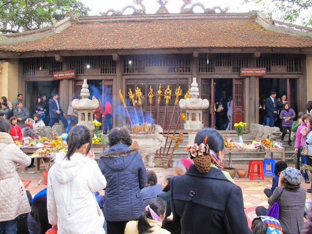 Mọi người tin rằng am rất có ứng nghiệm cho việc cầu duyên, cầu hạnh phúc gia đình. Hằng năm có đông đảo các bạn trẻ đến đây với mong muốn đường tình duyên được thuận lợi như mong đợi.