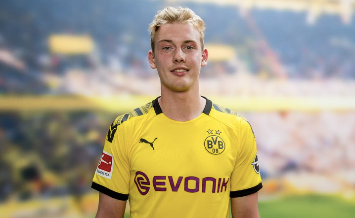 Sau Thorgan Hazard (Borusia Monchengladbach) và Nico Schulz (1899 Hoffenheim), Borussia Dortmund đã chào đón tân binh thứ 3 đó là Julian Brandt.