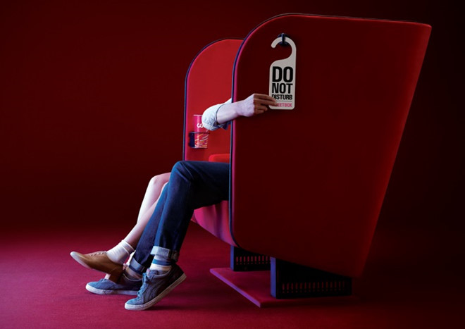 Ngay sau khi thông về vụ cặp đôi làm tình trong rạp chiếu phim được phát đi, nhiều tài khoản mạng xã hội khẳng định có clip, nhưng hiện tại những gì bị phát tán vẫn là các bức ảnh.