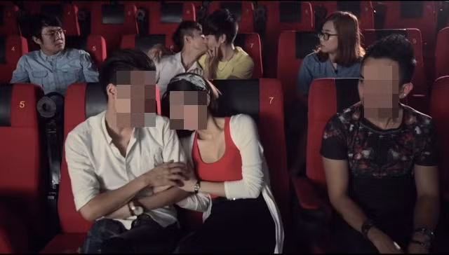 Còn phía khách hàng, nhiều cư dân mạng cũng khẳng định họ chưa bao giờ được thông báo là rạp chiếu phim có camera hồng ngoại và bày tỏ bất an về quyền riêng tư của bản thân.