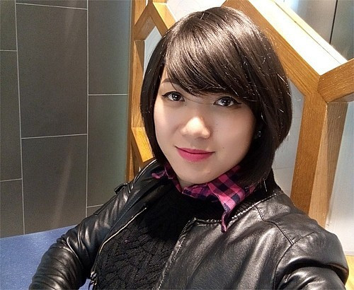 Nguyễn Huyền Trang (SN 1985) là cái tên không xa lạ với làng đá cầu Việt Nam, thậm chí là thế giới. Cô từng đoạt hai HCV SEA Games 22 nội dung đồng đội nữ và đôi nữ, hai HCV vàng vô địch đá cầu thế giới các năm 2005, 2007 và một số HCV châu Á, Đông Nam Á.