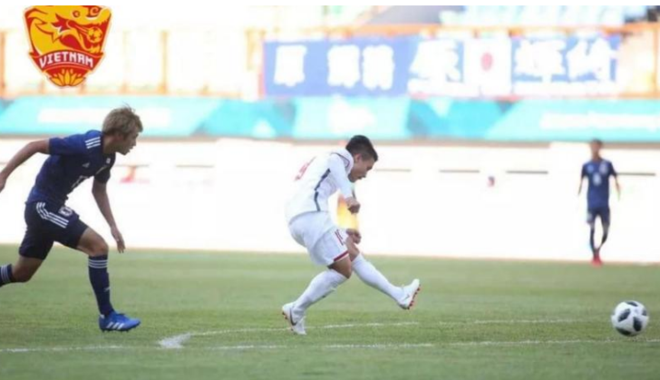  Báo Thái dành lời có cánh cho Quang Hải: Olympic Việt Nam vươn lên đứng đầu bảng D tại Asiad Games 2018 với 3 trận thắng liên tiếp và kết thúc vòng bảng sau khi đánh bại Nhật Bản với tỷ số 1-0 và báo chí Thái Lan đã hết lời ngợi khen cầu thủ nhỏ con này.