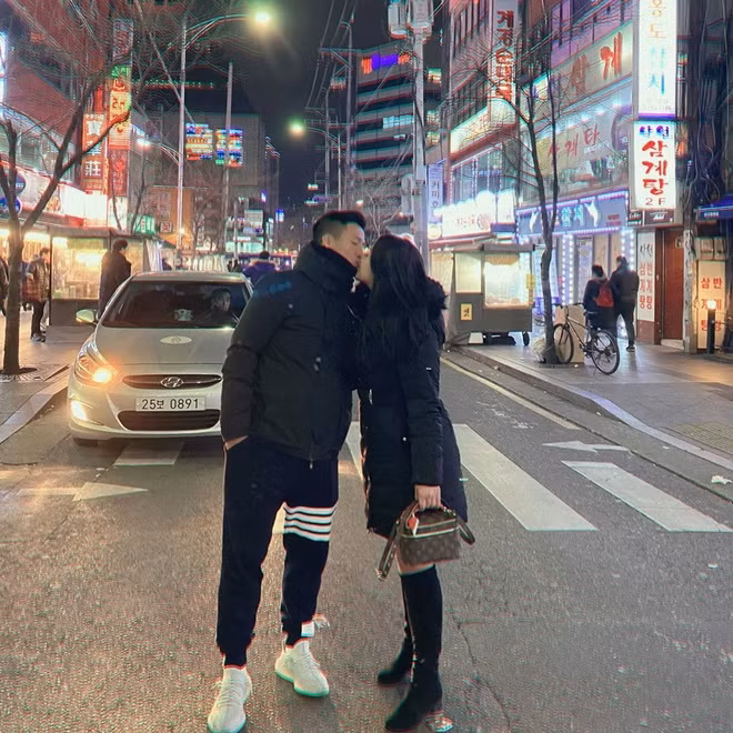 Dan cau thu Viet Nam don dip cuoi nam an choi, du hi o dau?