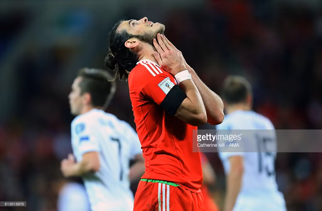 Đáng nói, ba đội bóng khiến Bale và các đồng đội phải chia điểm đều không hề mạnh. Có thể kể đến như Áo, Georgia và mới nhất là Serbia. Ảnh: Getty Image.