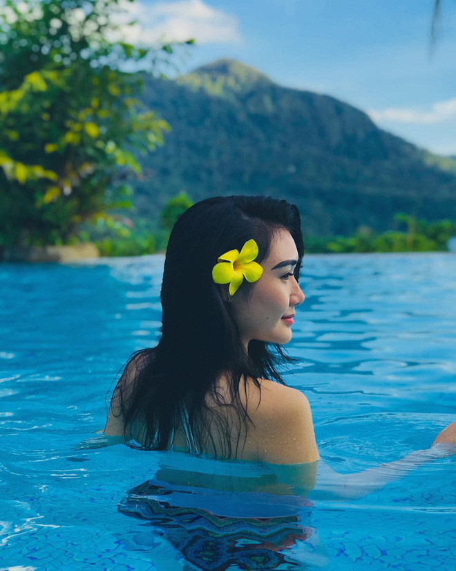 Cũng như nhiều tiếp viên hàng không khác, công việc trong hãng bay giúp Ivy đã có cơ hội ghé thăm nhiều đất nước trên thế giới.