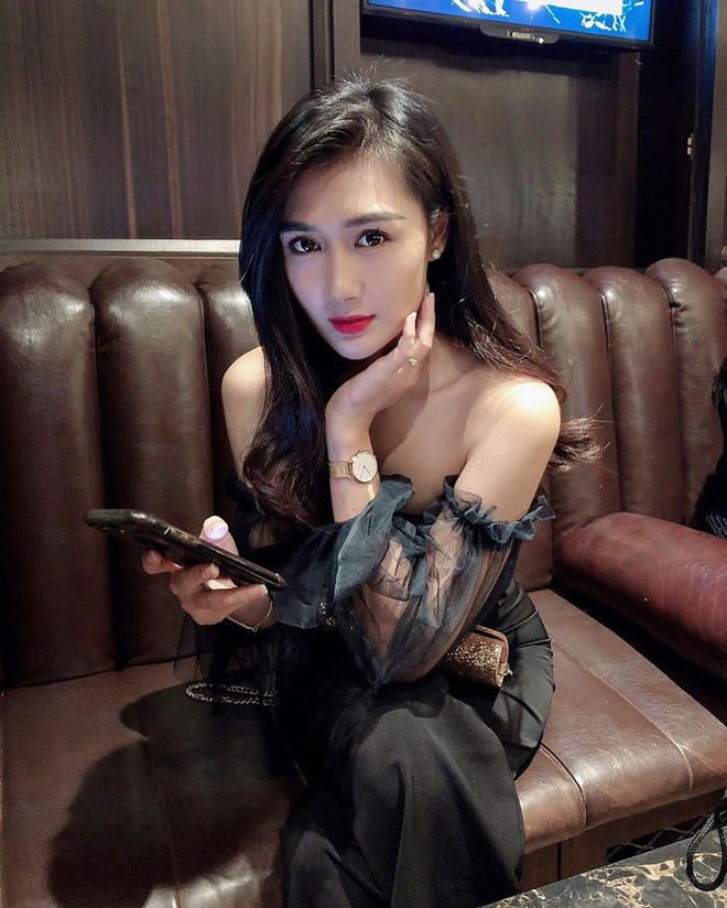 Gương mặt đẹp, thân hình chuẩn và độ ngọt ngào trong mỗi bức ảnh "có thừa", trang cá nhân của nữ y tá tên Ivy thu hút lượng follow khủng.