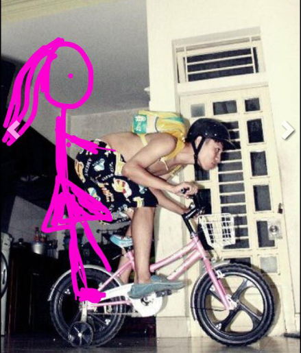 Những chàng FA và người tình đặc biệt của mình xuất hiện với nhau mọi lúc, mọi nơi. Họ cùng đưa nhau trên những cung đường đi trốn đầy nhí nhảnh.