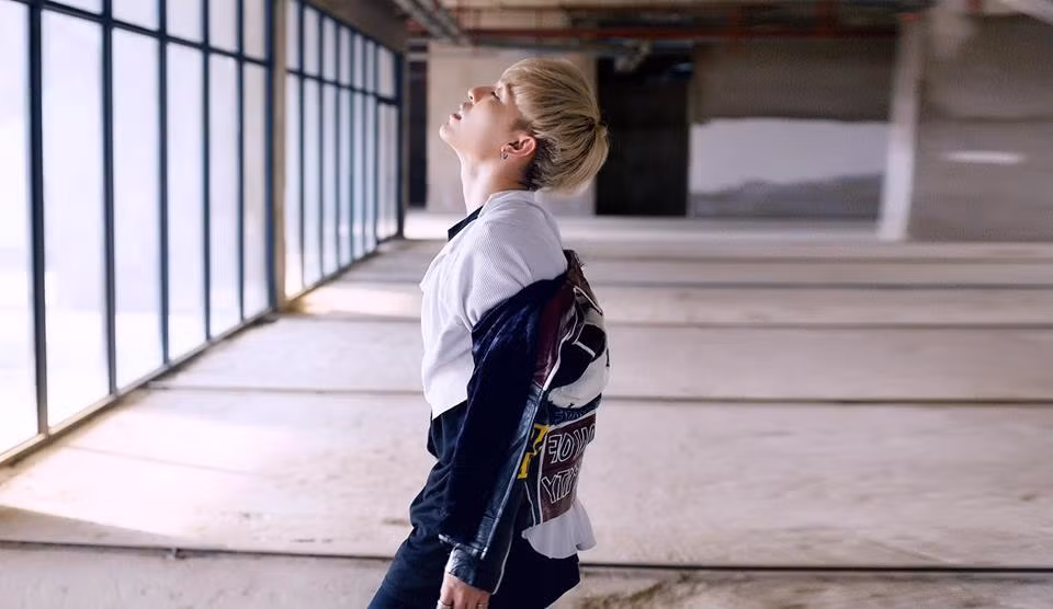 Việc phẫu thuật thẩm mỹ của Cường Dgon được anh chia sẻ công khai lên trang cá nhân và quá trình cụ thể trước và sau khi thực hiện đã khiến nhiều bạn trẻ quan tâm và chú ý.