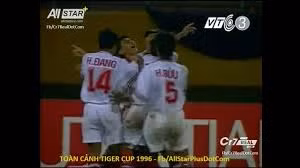 Kể từ vòng chung kết Tiger Cup (nay là AFF Suzuki Cup) đầu tiên được tổ chức vào năm 1996, Việt Nam đã có 9 lần đối đầu với Myanmar và đã giành chiến thắng 7 lần, hoà một và thua một trận.