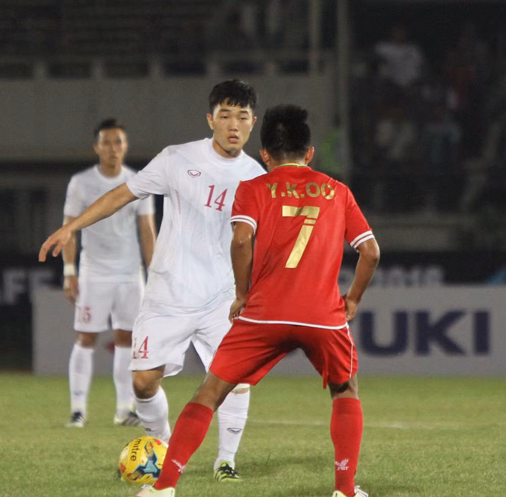 Trận đấu tại AFF Cup 2018 sắp tới, đội tuyển Việt Nam hy vọng sẽ có 1 chiến thắng nữa trước Myanmar để chắc vé đi tiếp vào vòng bán kết.