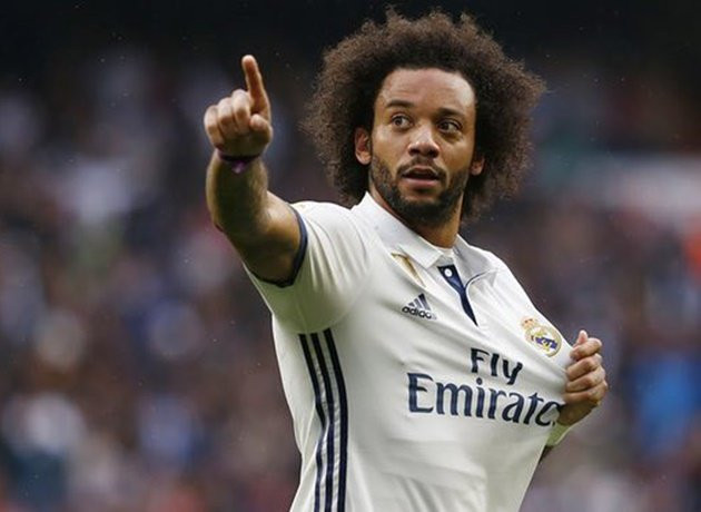 Tờ Tuttosport tiết lộ Marcelo không còn đủ kiên nhẫn để ở lại đội bóng Hoàng gia. Theo đó, ngôi sao người Brazil đã nói với đội trưởng Kền Kền trắng anh sẽ rời CLB vào kỳ chuyển nhượng mùa đông.