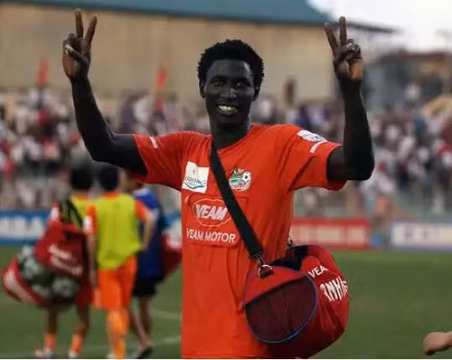 Ngoài khả năng săn bàn thiện xạ, sự từng trải đã giúp Omar có được sự bao quát và tiếng nói trong đội hình Thanh Hóa.