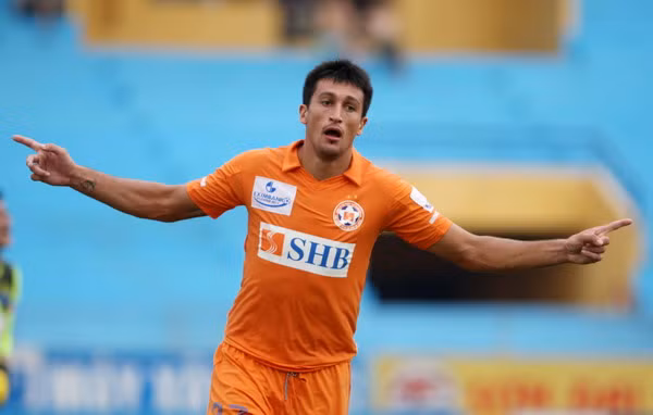 Màn trình diễn không thể tuyệt vời hơn trong lần trở lại thi đấu cho đội bóng Chi Lăng sẽ là bước chạy đà tốt cho Gaston Merlo tỏa sáng ở mùa giải năm nay.