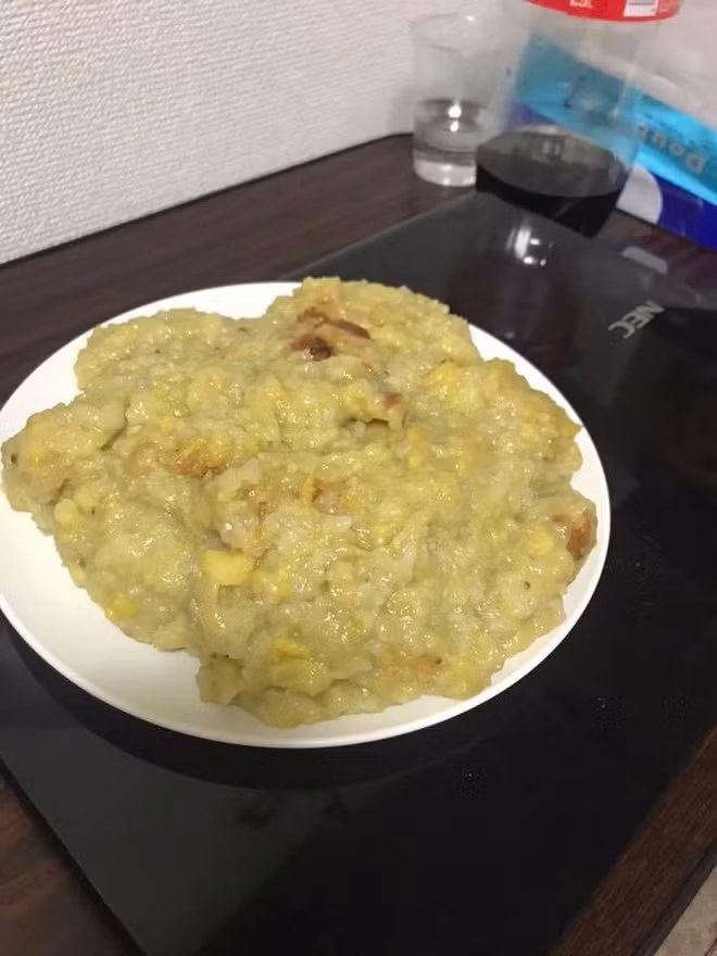 Một món bánh khác chưa biết đặt tên thế nào cho "xứng" với độ "bầy nhầy".