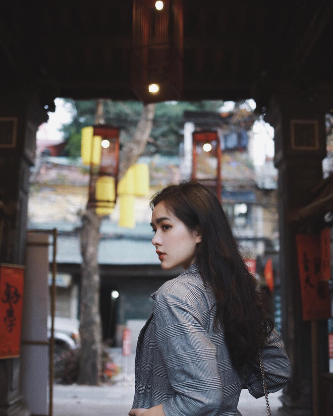 Nhìn vẻ ngoài phổng phao và quyến rũ của Thiên Trang nhiều người không nghĩ rằng cô bạn này sinh năm 2001.