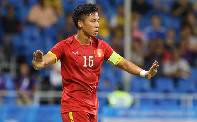 Bên cạnh sức trẻ của Duy Mạnh và Đình Trọng, bộ ba trung vệ của Việt Nam còn phải cậy nhờ tới sự kinh nghiệm của Quế Ngọc Hải. Dù đã có những sai số trong 2 bài thua trước Philippines nhưng điều đó có thể tha thứ để bộ ba này tiếp tục chinh chiến với nhau.