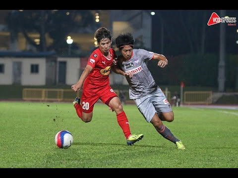 Tuy nhiên, Mikasa chưa bao giờ là cái tên sản xuất bóng đá danh tiếng mà họ chỉ là hãng sản xuất bóng chuyền chuyên nghiệp. Nguồn ảnh: VTC, S.League.