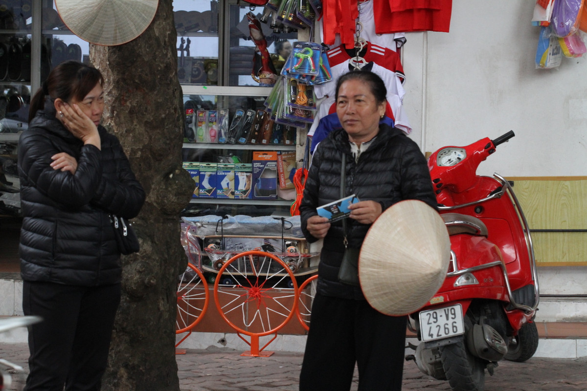 Het ve tran DT Viet Nam gap Campuchia tai AFF Cup 2018, CDV buon ba-Hinh-2