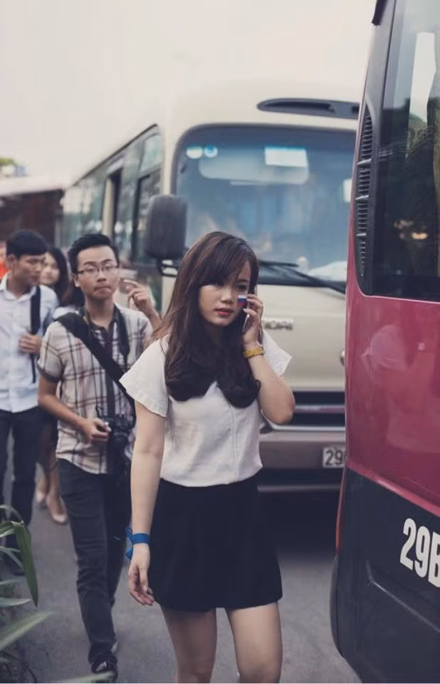 Với tất cả những tiêu chuẩn trên của mình, Chi Nguyễn mong muốn tìm được người bạn đời có học vấn Đại học trở lên, có nhà riêng, ô tô riêng và thu nhập bằng hoặc hơn cô. Ngoại hình không cần quá đẹp trai nhưng cao trên 1m7, da không quá đen.