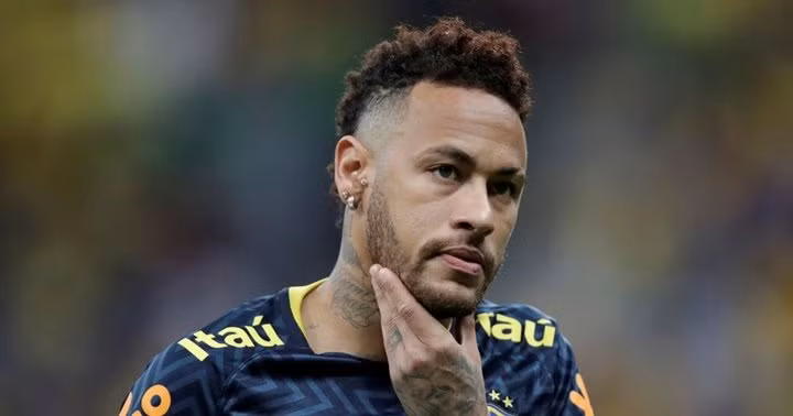 Chuyển nhượng bóng đá từ Marca, bất chấp sự cương quyết từ PSG, áo chí quốc tế vẫn một mực khẳng định Neymar sẽ sớm tái ngộ Barca trong ít ngày nữa.