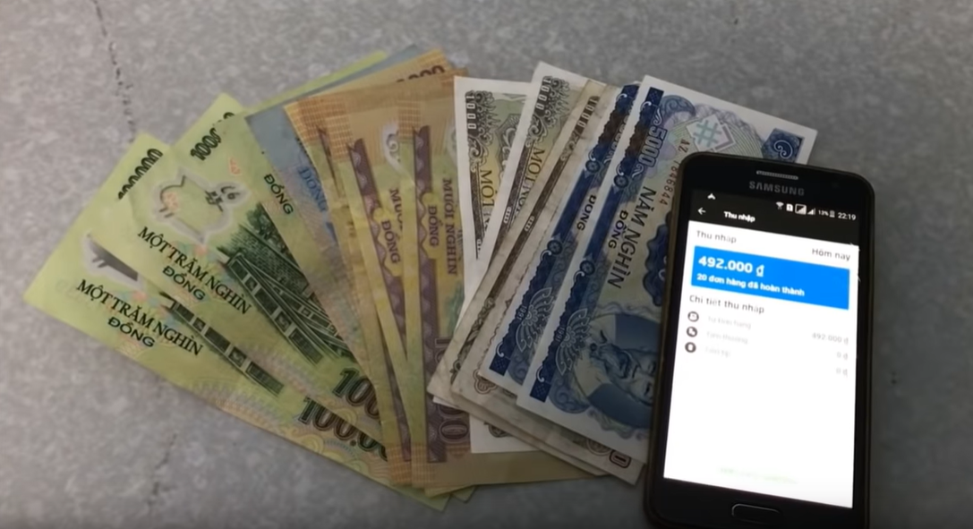 Chay “het ga, het so”, xe om Grab, Go-Viet kiem khung-Hinh-2