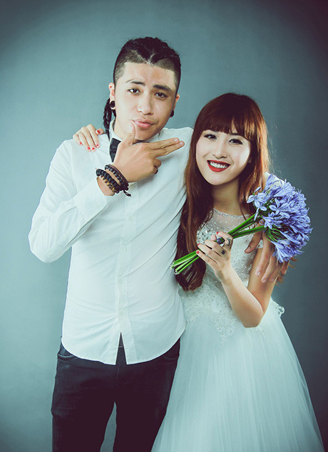 Dù không còn bên nhau nữa nhưng Ứng Duy Kiên và Hà Lade vẫn cùng nhau cho ra những sản phẩm MV tốt để phục vụ khán giả.