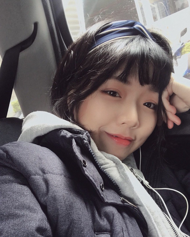 Thế nhưng, quá trình dậy thì cùng những trưởng thành trong suy nghĩ đã giúp A Ly quyết tâm "lột xác". Gần như không ai có thể tin nổi cô bé mập mạp bình thường ngày xưa lại có thể thay đổi ngoạn mục đến vậy.