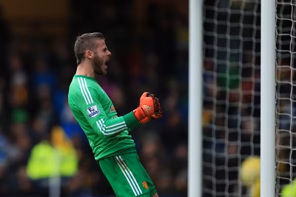 Doi hinh tieu bieu Premier League vong 13: Lan dau cho Hazard