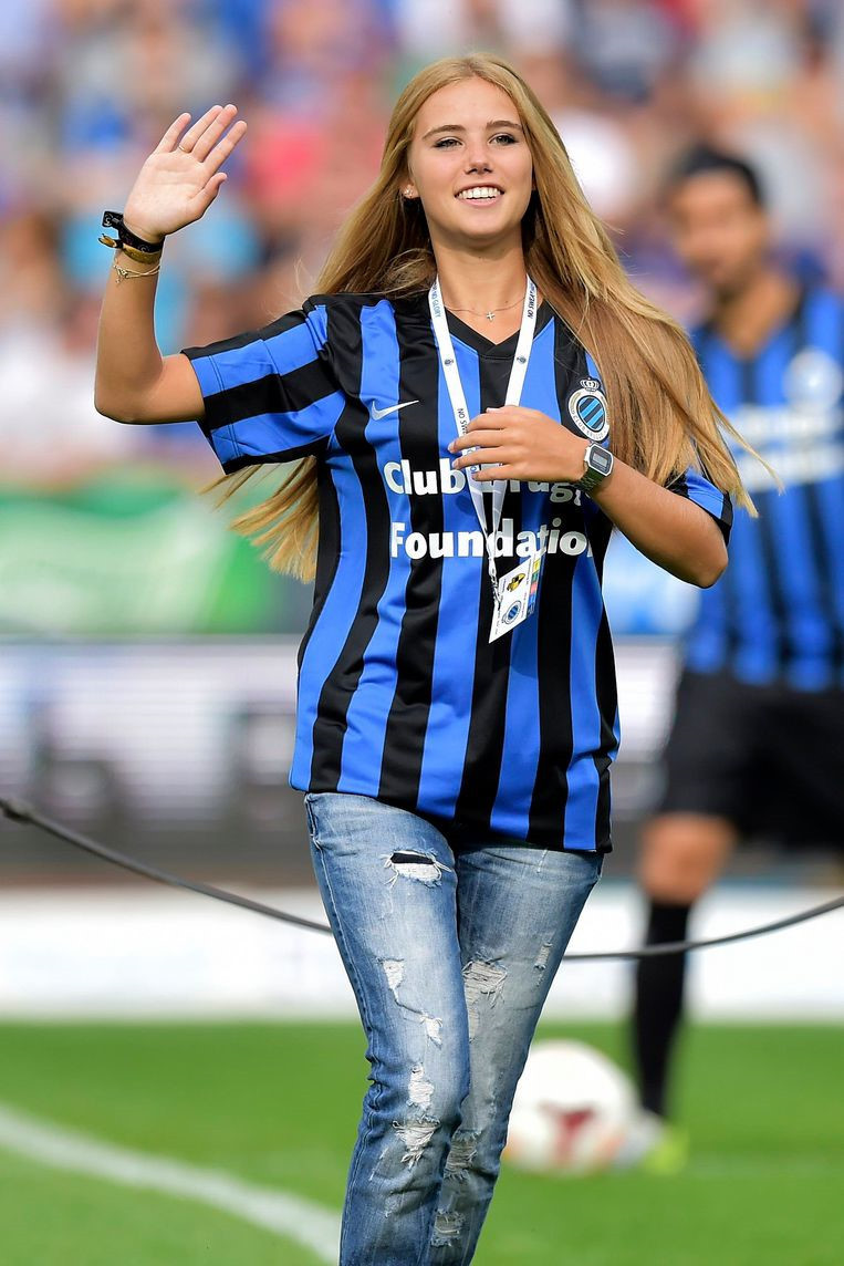 Axelle đang theo học ngành Truyền thông tại một trường đại học ở Bruxelles, Bỉ. Bên cạnh đó, cô cũng tiếp tục theo đuổi nghề mẫu bằng cách chụp hình cho một số thương hiệu nhỏ lẻ.