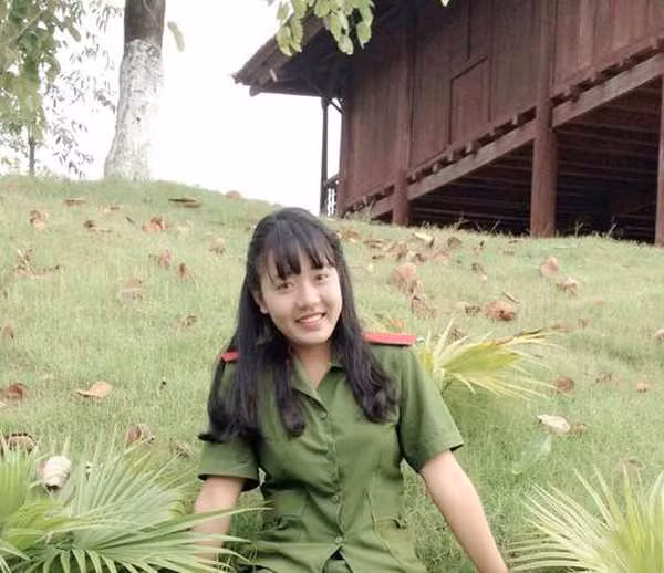 Sau những giờ rèn luyện, cuối tuần, Châu thường đi thăm thú Hà Nội với những người bạn. Ảnh sử dụng trong bài: Facebook nhân vật.