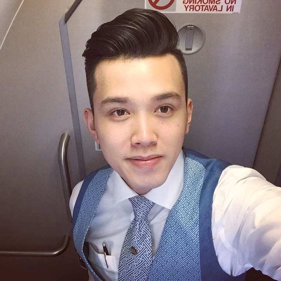 Trong tương lai, Anh Quân mong muốn được thăng chức và sẽ tham gia vào kì thi tuyển tiếp viên hàng không Hạng thương gia.