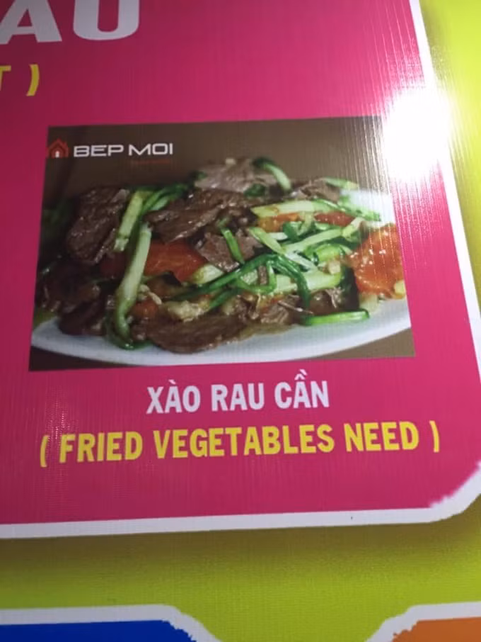 Rau cần được chuyển thể sang tiếng Anh là "vegetables need".