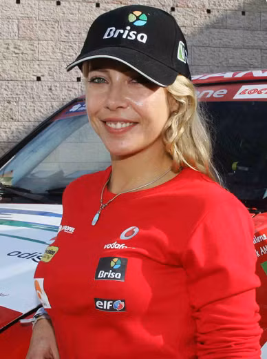 Madalena Antas là tay đua sinh năm 1977 đến từ Bồ Đào Nha, cô thường tham gia những giải đua xe địa hình và đường trường.