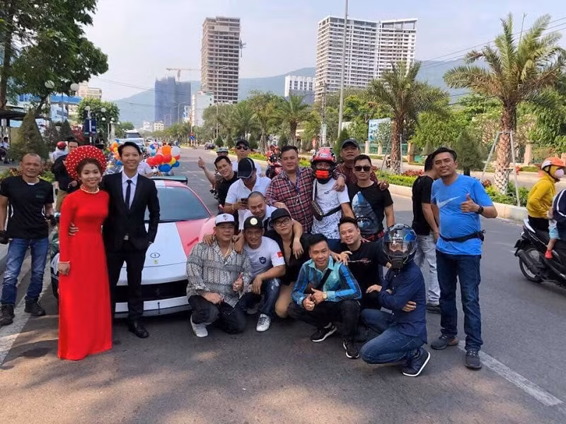 Được biết, cô dâu và chú rể đã mất hơn nửa năm để lên kế hoạch và chuẩn bị cho đám cưới.