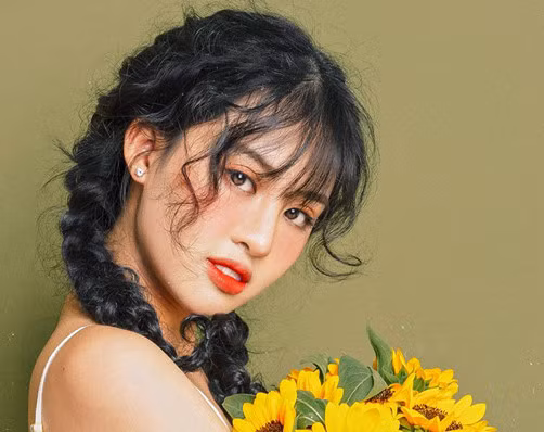 Bảo Ngọc tâm sự sau khi ra trường, cô mong muốn công tác trong lực lượng vũ trang nhân dân, thực hiện ước mơ, khát khao của bản thân.