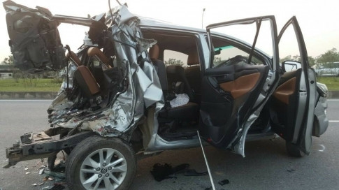 Ngay sau khi những lập luận của tài xế container, trên MXH dân mạng đã đưa ra những ý kiến của riêng mình. Đa phần, CĐM đều cho rằng bản án tuyên như vậy là hoàn toàn vô lý và khá oan cho lái xe Lê Ngọc Hoàng.