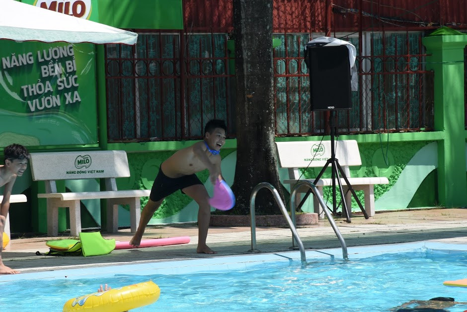 Vừa được học , vừa được thực hành, các bạn trẻ tham gia chương trình do Tổng cục Thể dục thể thao phát động đã rất hăng hái và vui vẻ thực hiện những kiến thức mình vừa được truyền tải từ những HLV.