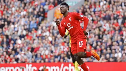 Dù thường xuyên bị chấn thương hành hạ nhưng Sturridge vẫn thể hiện được bản năng ghi bàn thượng thặng và lọt vào top 10 chân sút hiệu quả nhất Premier League với hiệu suất 0,5 bàn/ trận.