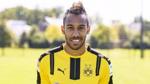 Pierre Emerick Aubameyang đang ở độ chín của sự nghiệp trong màu áo của Dortmund. Điều này giúp anh sẵn sàng làm bất kỳ đối thủ nào ở đấu trường châu Âu và kể cả ĐKVĐ UEFA Champions League Real Madrid phải dè chừng.