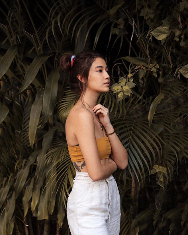 Trong một bài phỏng vấn cách đây không lâu, Patricia từng chia sẻ rằng cô bắt đầu công việc kinh doanh của mình với một thương hiệu đồ tắm nhỏ. Lúc đó mọi thứ từ thiết kế, in ấn, làm bao bì cho đến xử lí từng cái logo đều được cô bạn này tự làm.