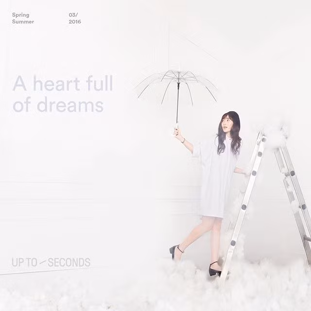 Sun Ht là một 1 hot girl có tiếng tại Hà Nội. Cô nàng này là bạn thân với hot girl Chi Pu.