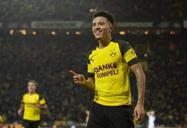 MU vẫn chưa dứt khoát trong việc chiêu mộ cầu thủ đang thuộc biên chế Borussia Dortmund là Jadon Sancho.